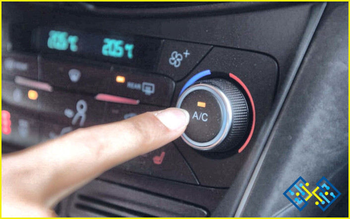 ¿Cómo encender la calefacción en un coche?