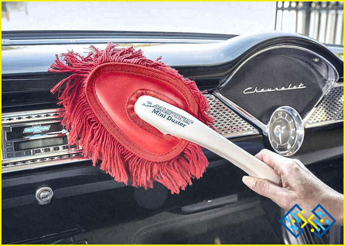 Cómo limpiar el plumero del coche de California?