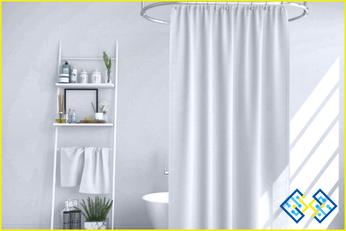 Cómo limpiar la cortina de ducha de plástico a mano?