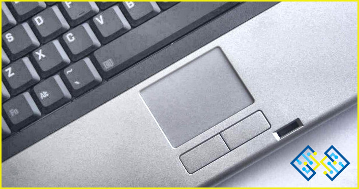 Cómo usar el touchpad y el teclado al mismo tiempo Windows 10?
