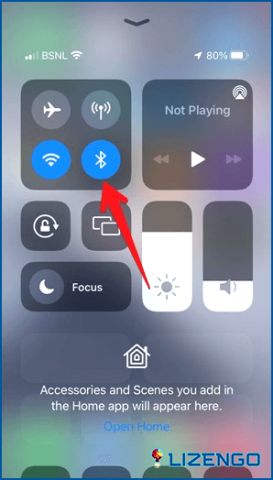 Habilitar manualmente Bluetooth en ambos dispositivos iOS
